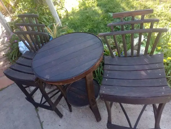 WINE BARREL BISTRO SET