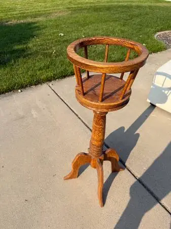 Sturdy & Unique! Like New. Solid Wood Plant Stand!!