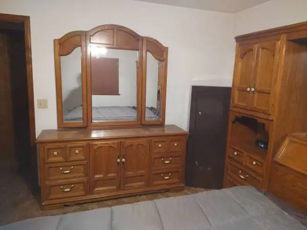 THOMASVILLE CAL-KING BEDROOM SET
