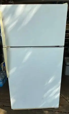 Refrigerator. Works great