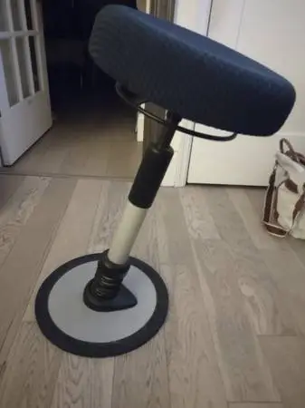 Sitmatic Ergonomic Pogo leaning/standing/active/wobble stool