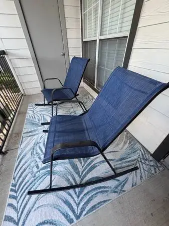 2ea Outside deck rockers/carpet