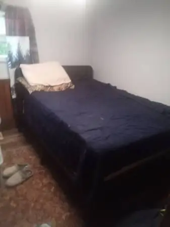 for sale a very nice bed set comes with very things