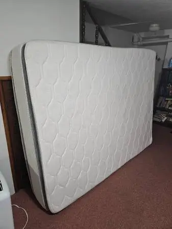 Quality Queen size mattress