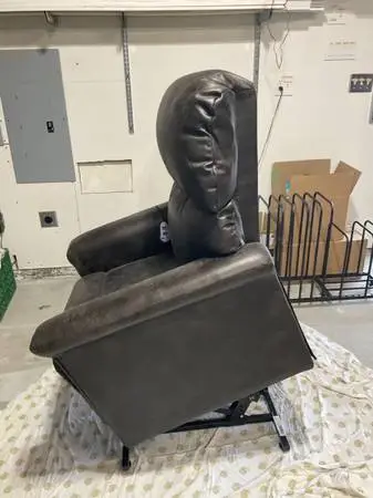 Lift chair recliner