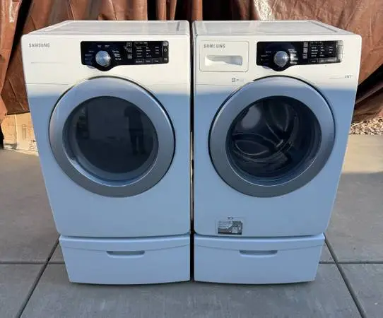 Washer and dryer set