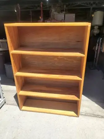 Medium solid wood bookshelf