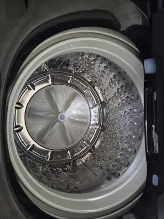 Like new: Samsung washer gas dryer set