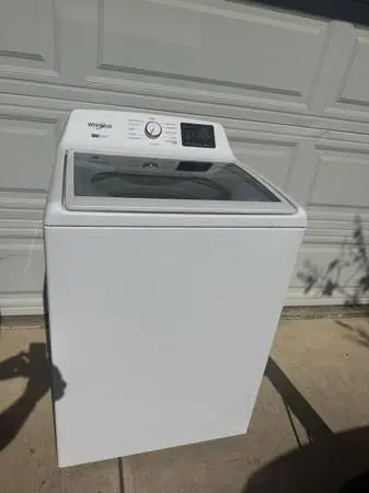 Whirlpool 2 in 1 4.3 cu ft Washer  Removable agitator