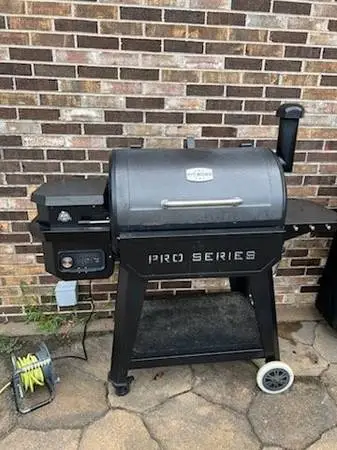 Pit Boss Smoker