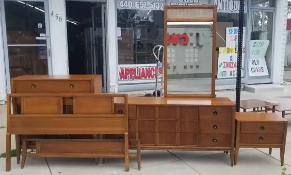 MCM Mid Century Bedroom Set