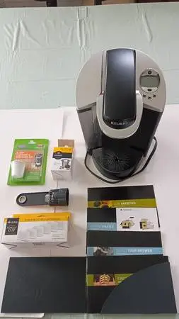 Keurig Coffee Maker B50. New Filters, Personal K Cup, New Cleaning Kit