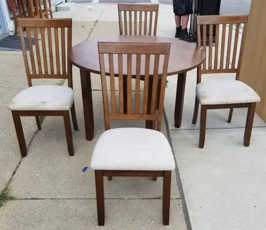 Oak Dining Room Set