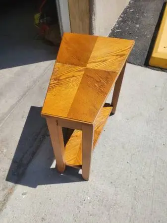 End table