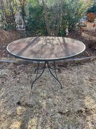 Vintage Mid century modern iron 48” patio table