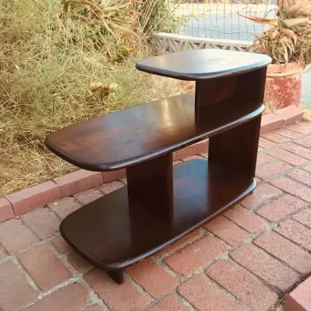 1940s Art Deco/Moderne solid mahogany 3 tiered Shelf/End Table