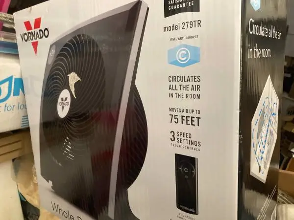Fan,Vornado,3spd,remote,new,never used.