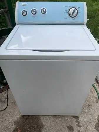 Washer Super capacity, 7 cycle selections. With drain hose