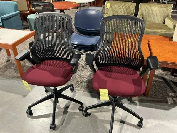 Knoll Regeneration Office Chair w/ Black Back and Red Fabric Seat