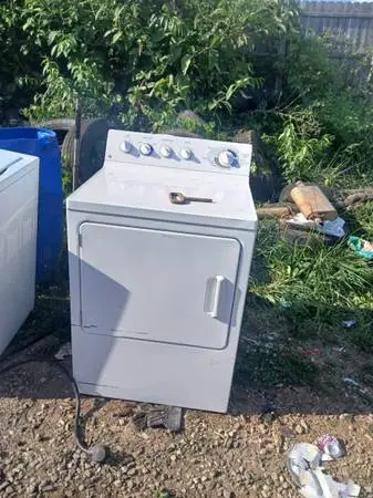 Ge electric dryer has been tested works great in very good condition its guaran