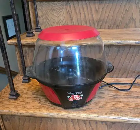 West Bend Stir Crazy Popcorn Popper