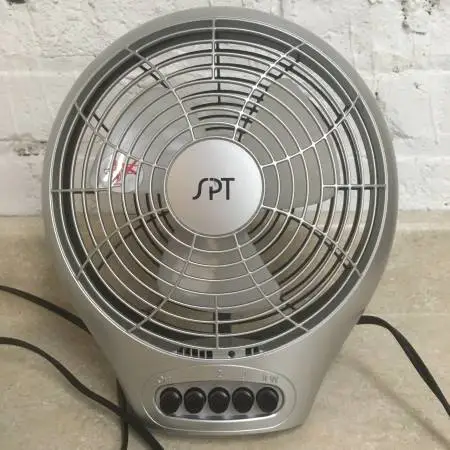 Desktop Fan With Ionizer
