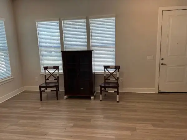 China buffet with 2 chairs