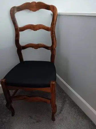 Made in Italy 6  dining  chairs