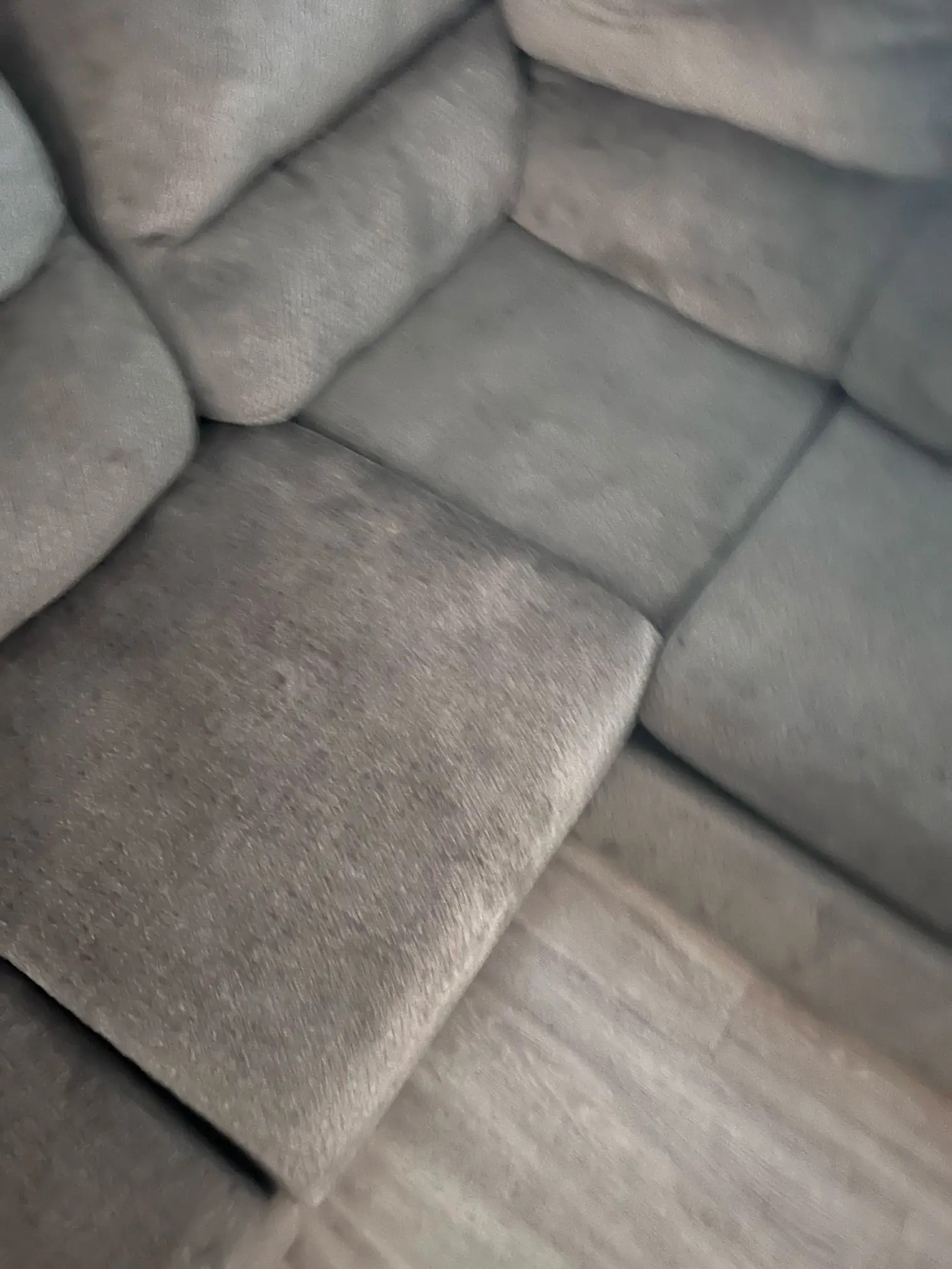 Brown sectional couch — thumbnail 3