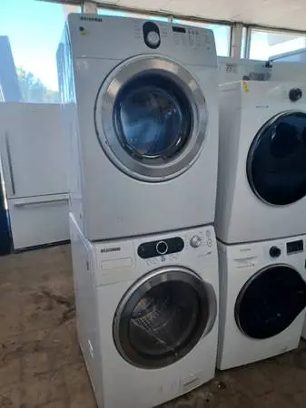 SAMSUNG smart Stackable Washer and Dryer