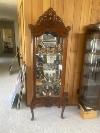 Antique French display Curio cabinet excellent condition