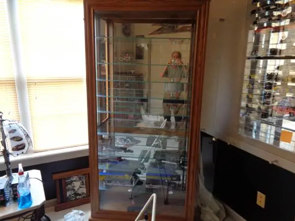 display cabinet
