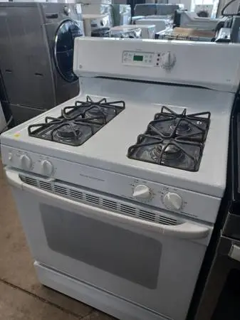 GE White Gas Oven/Range