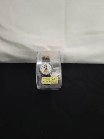 Unisex Vintage Mickey Mouse Analog Watch - In Box R Mf005