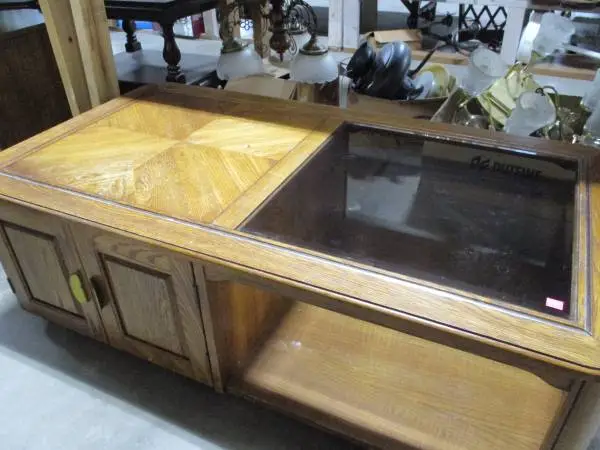 Coffee Table w cabinet #3468