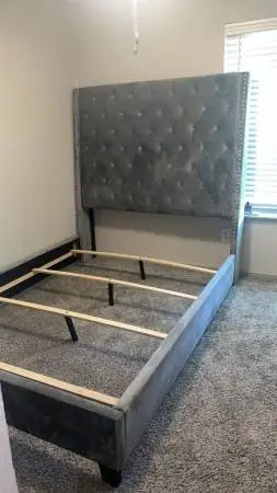 Queen bed