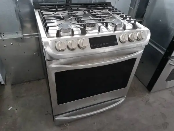 ★LG stainless steel 5-burner dual-fuel slide-in range