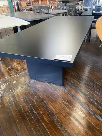 CONFERENCE TABLE BLACK RECTANGULAR 42X96