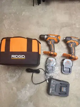 RIDGID 18V Cordless Drill + Impact Driver Combo — Excellent Condition