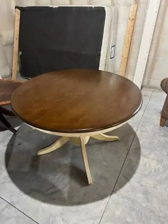 Kitchen table