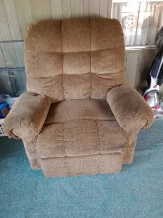 Brown Electric Lift Recliner