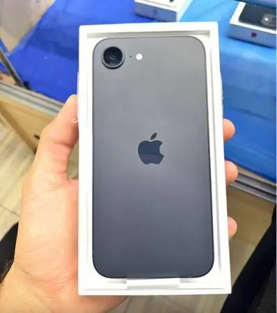 IPhone 16e Unlocked 5G new