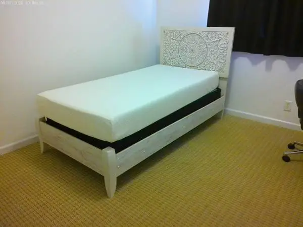 TWIN BED $100.00 OBO