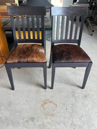 Set of 2 Dining Chairs