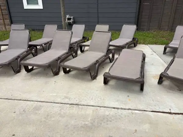 Outdoor patio chairs