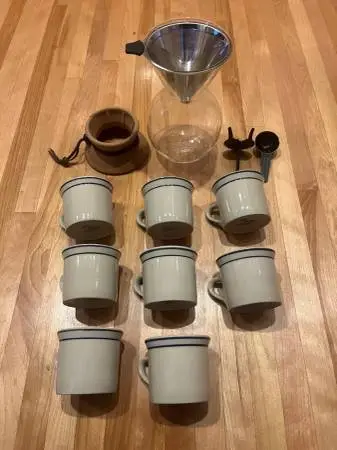Pour Over Coffee Set w/ 8 mugs