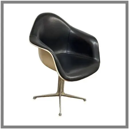 Charles & Ray Eames For Herman Miller La Fonda Chair
