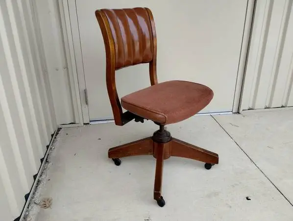 ca1970 Mid Century Modern Tanker Chair - Made by Gunlocke!