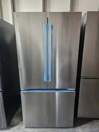 Refrigerator 33” Wide Lg