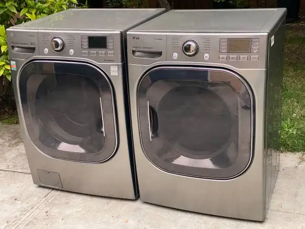 LG Stackable Washer and Electric Dryer